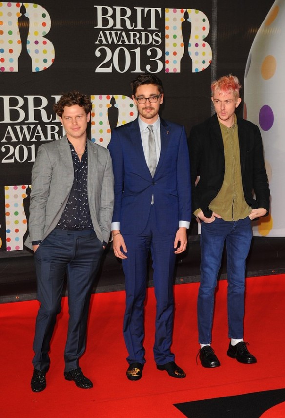 BRIT AWARDS music-brit-awards-2013-red-carpet-4